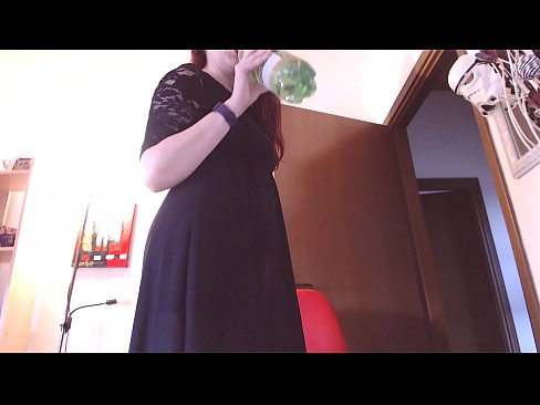 ❤️ Kirli ve tatlı külotları seven itaatkar bir köle bu videoyu izledikten sonra mastürbasyon yapmak zorunda kalıyor! ️ Seks bizde ☑
