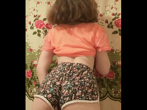 ❤️ seksi genç bebeğim soyunma kapalı onu şort üzerinde kamera ️ Seks bizde ☑