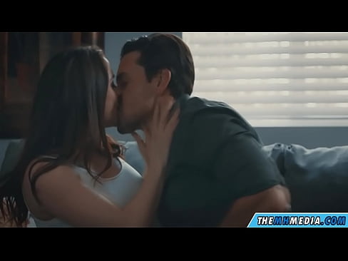 ❤️ İyi bir busty anne ile romantik seks ️ Seks bizde ☑